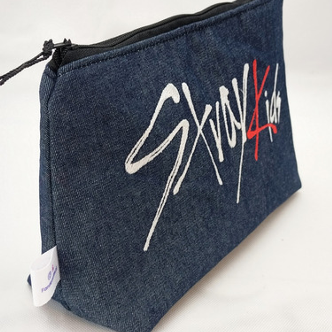 Estuche Bordado Skzoo - Foxi.ny 2