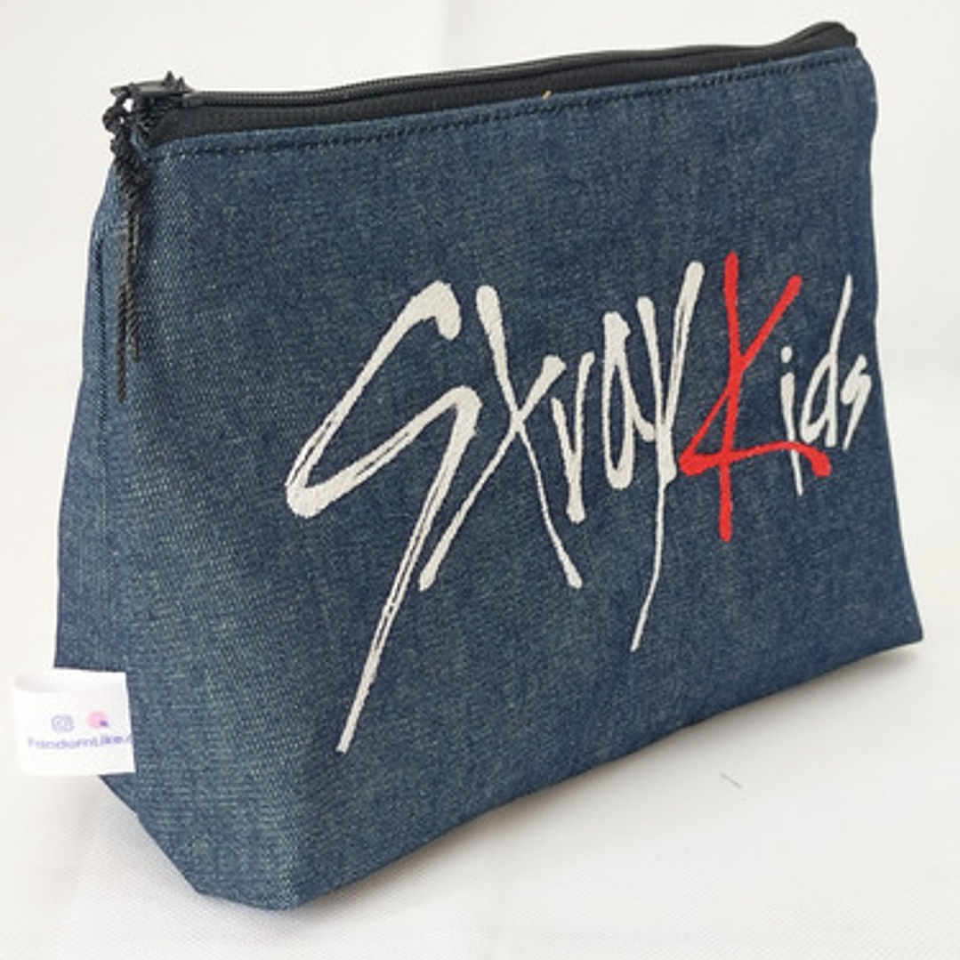 Estuche Bordado Skzoo - Dwaekki 2