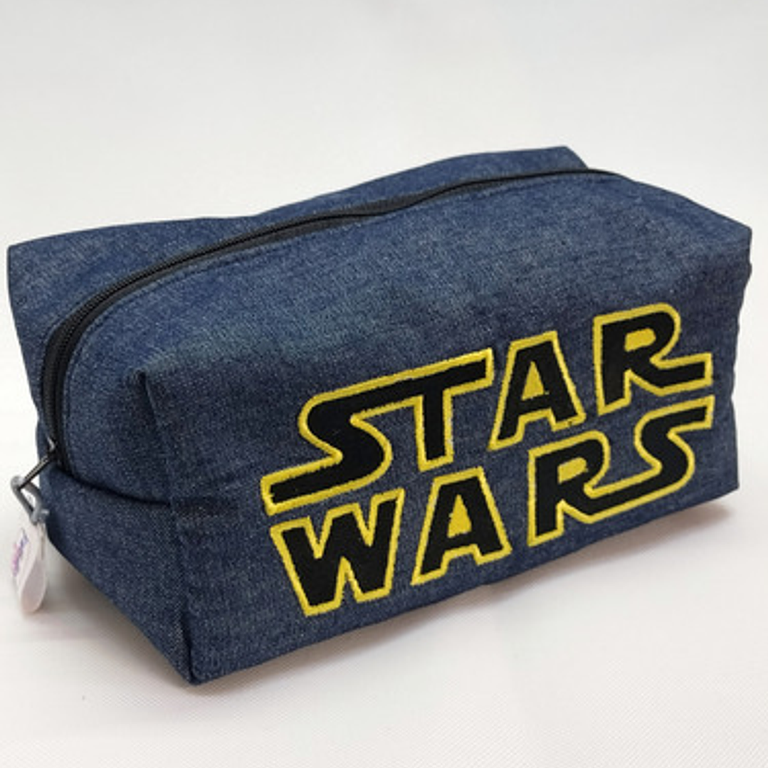 Estuche Bordado Fanart El Pequeño Maestro | Edic. Galáctica 3