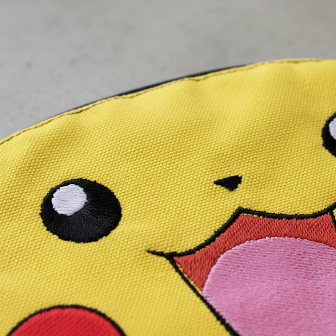 Estuche Bordado Pikachu 8