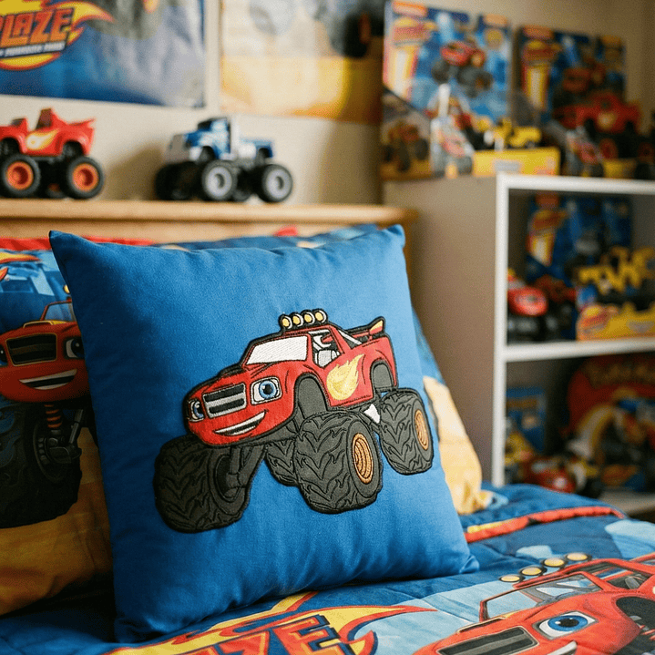 Cojín Bordado Blaze and the Monster Machines 4