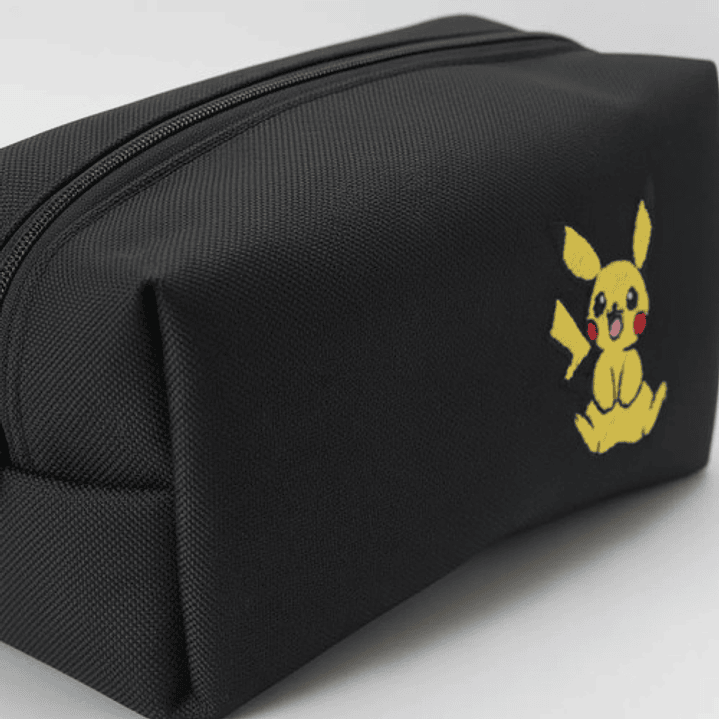Estuche Lona Anti-fluidos Bordado Pikachu - Anime Gamer 5