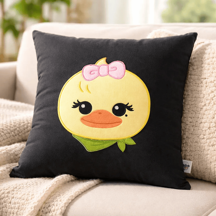 Cojín Bordado K-pop BlackPink Lisa Ppeu 3