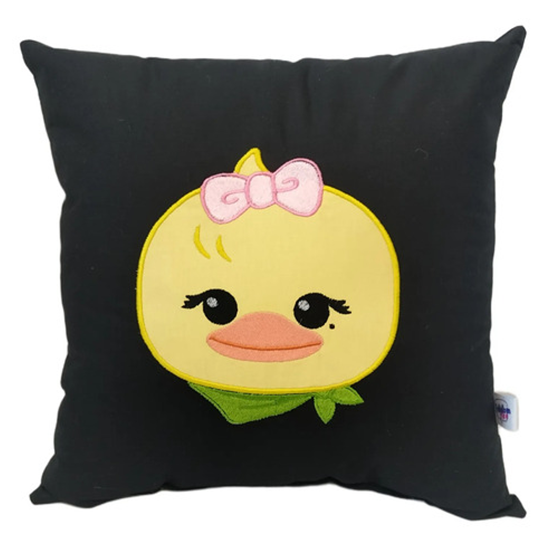 Cojín Bordado K-pop BlackPink Lisa Ppeu 6