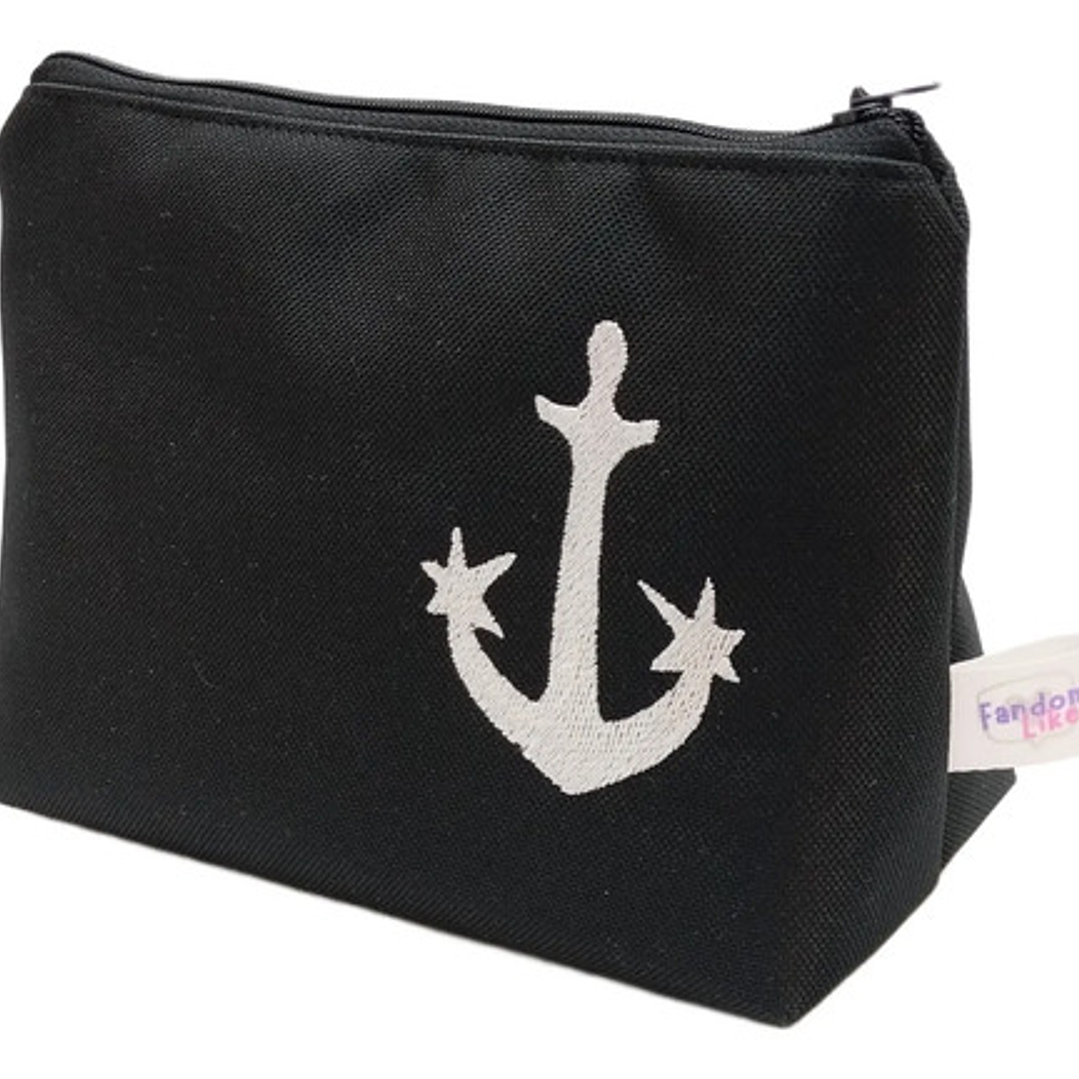 Estuche Katseye Bordado Lona Premium Anti-fluidos 4