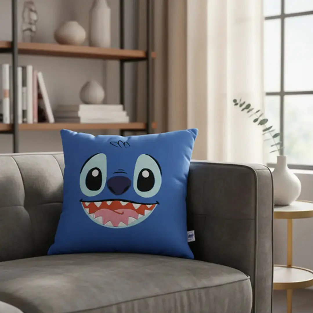 Cojín Bordado El Alienígena Más Adorable Y Travieso. 2