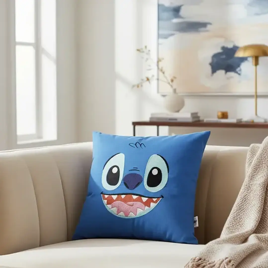 Cojín Bordado El Alienígena Más Adorable Y Travieso. 4