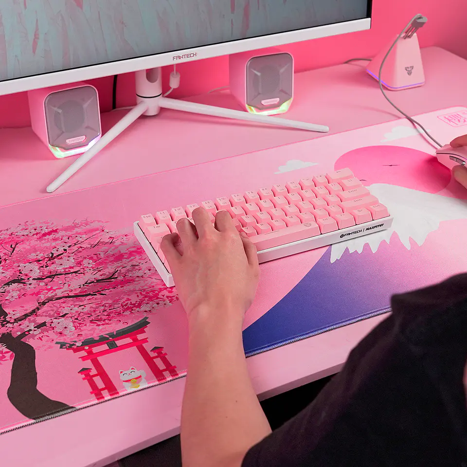 MP905 ATO Sakura Edition Mousepad Deskmat Talla XL 9