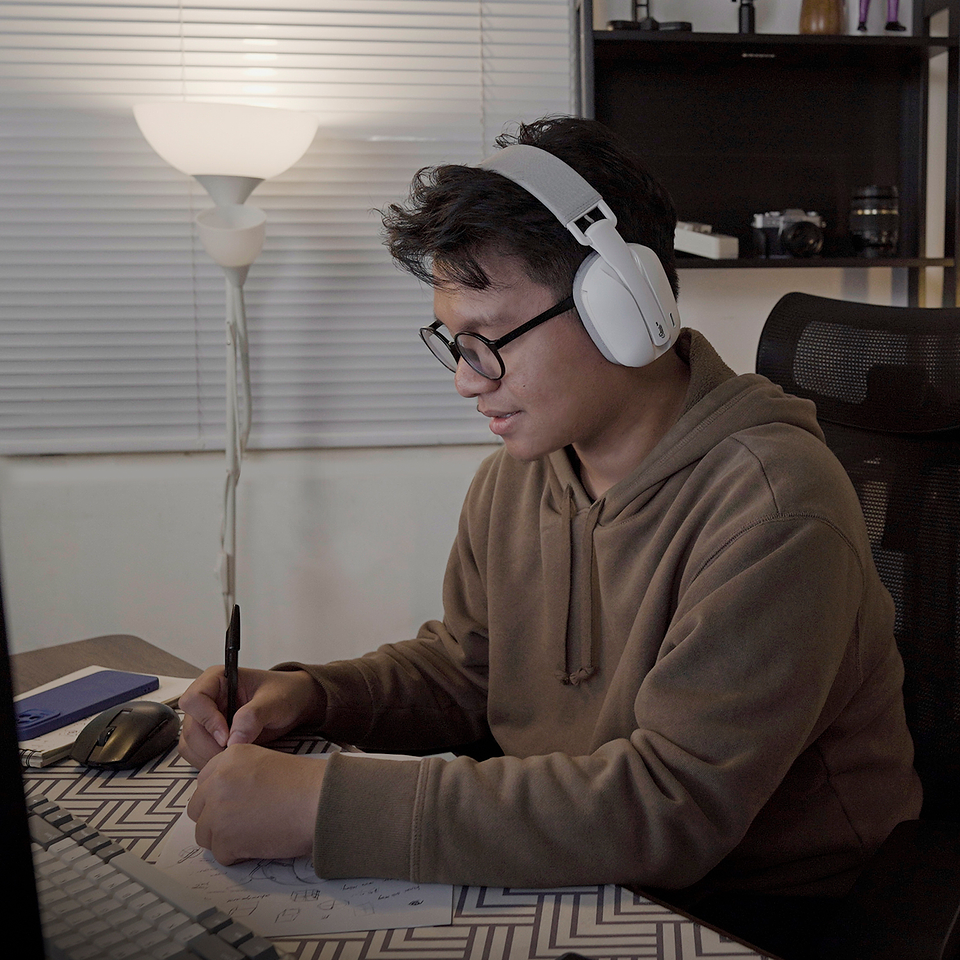 WHG03P STUDIO PRO White Audífonos Inalámbricos 7.1 Virtual 10