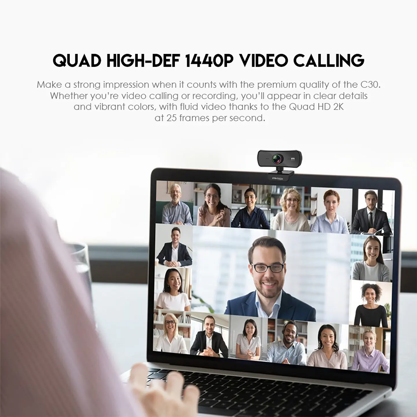 C30 LUMINOUS Black Webcam 2K Cámara Web Quad HD  9