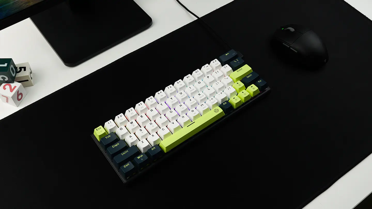 MK874V2 ATOM63 Mori White Teclado Mecánico 60% Hot-Swappable Layout USA 9