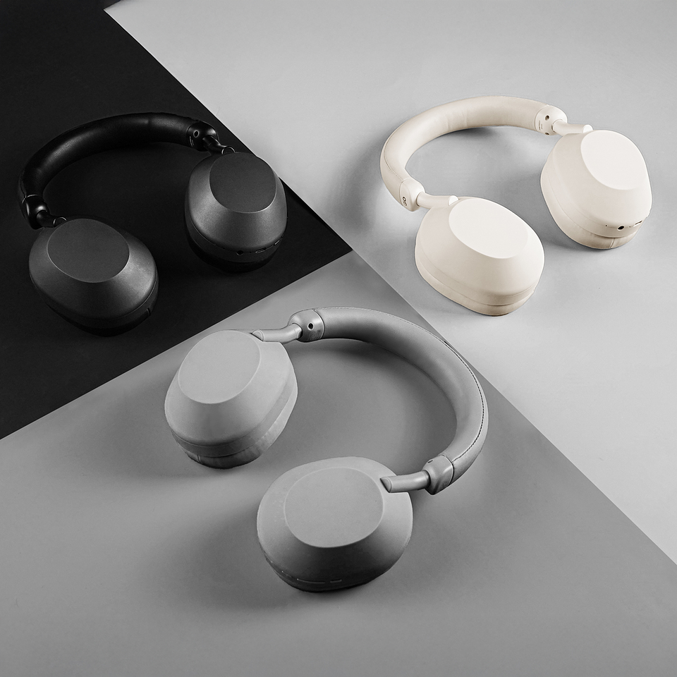 WH06 GO TUNE Beige Audífonos Inalámbricos 3