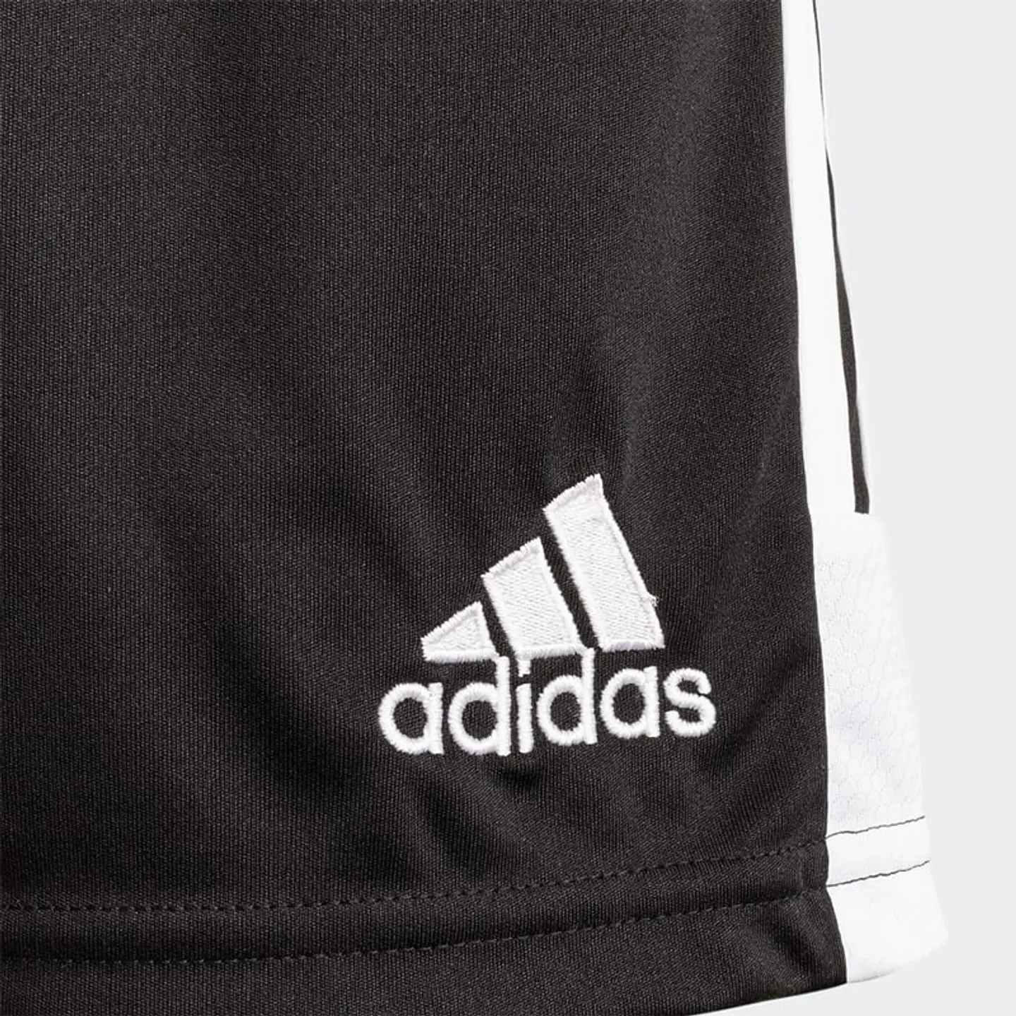 Short Colo Colo 2022 Adidas 4