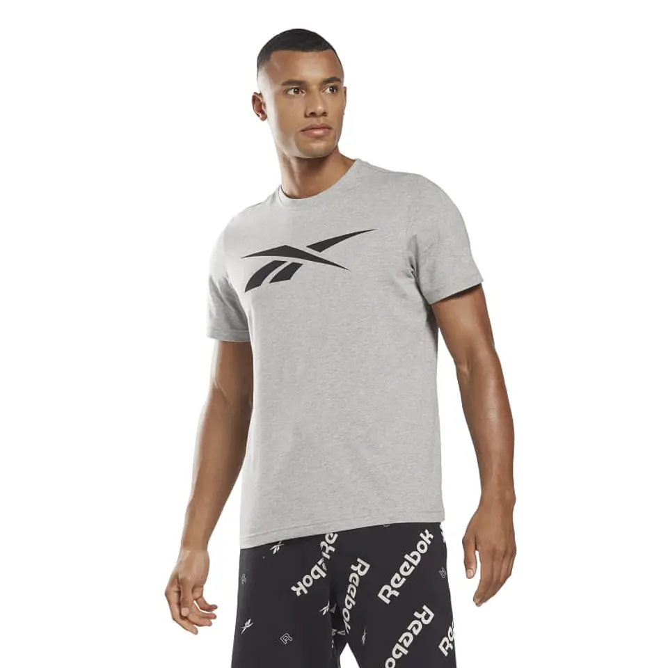 Polera Hombre Gris Reebok HD4001 1