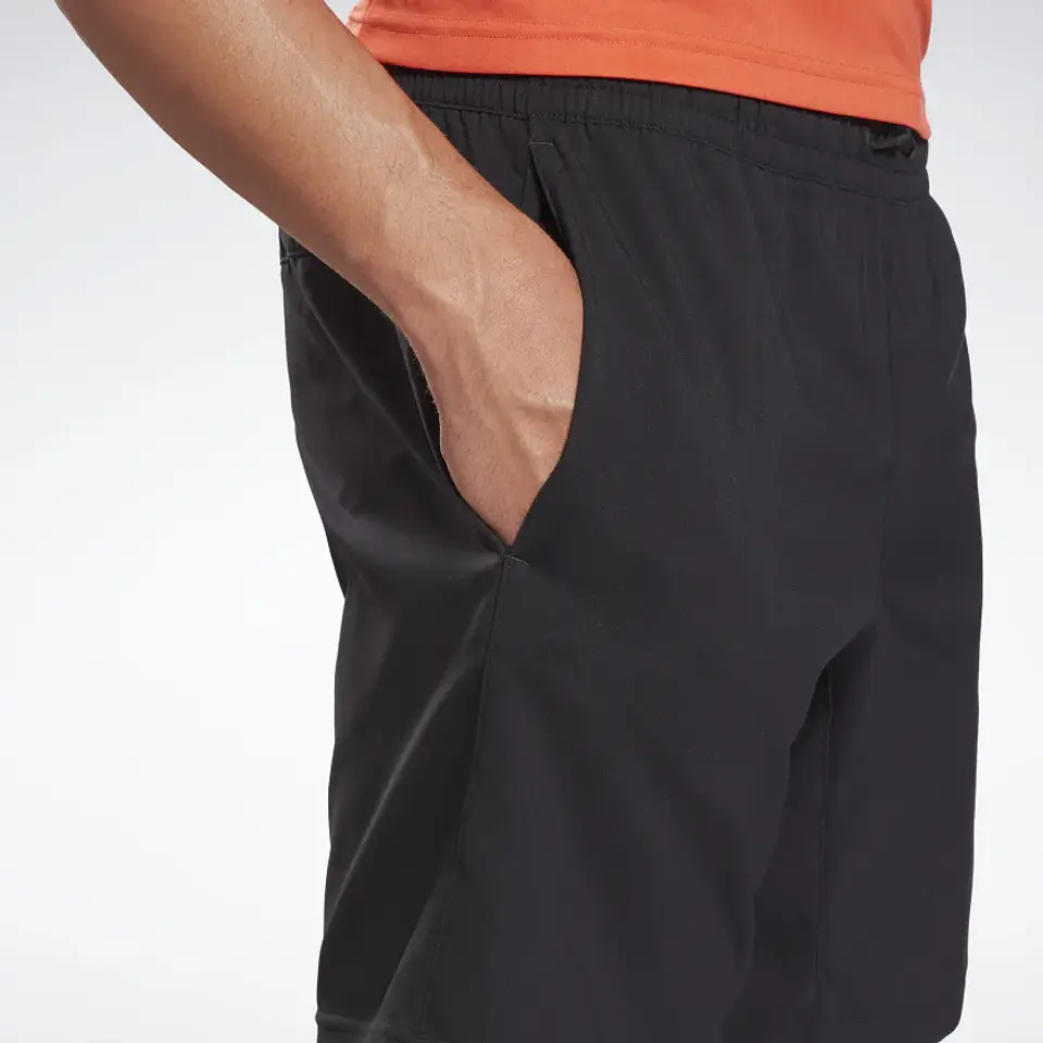 Short Hombre Negro Reebok GJ0854 5