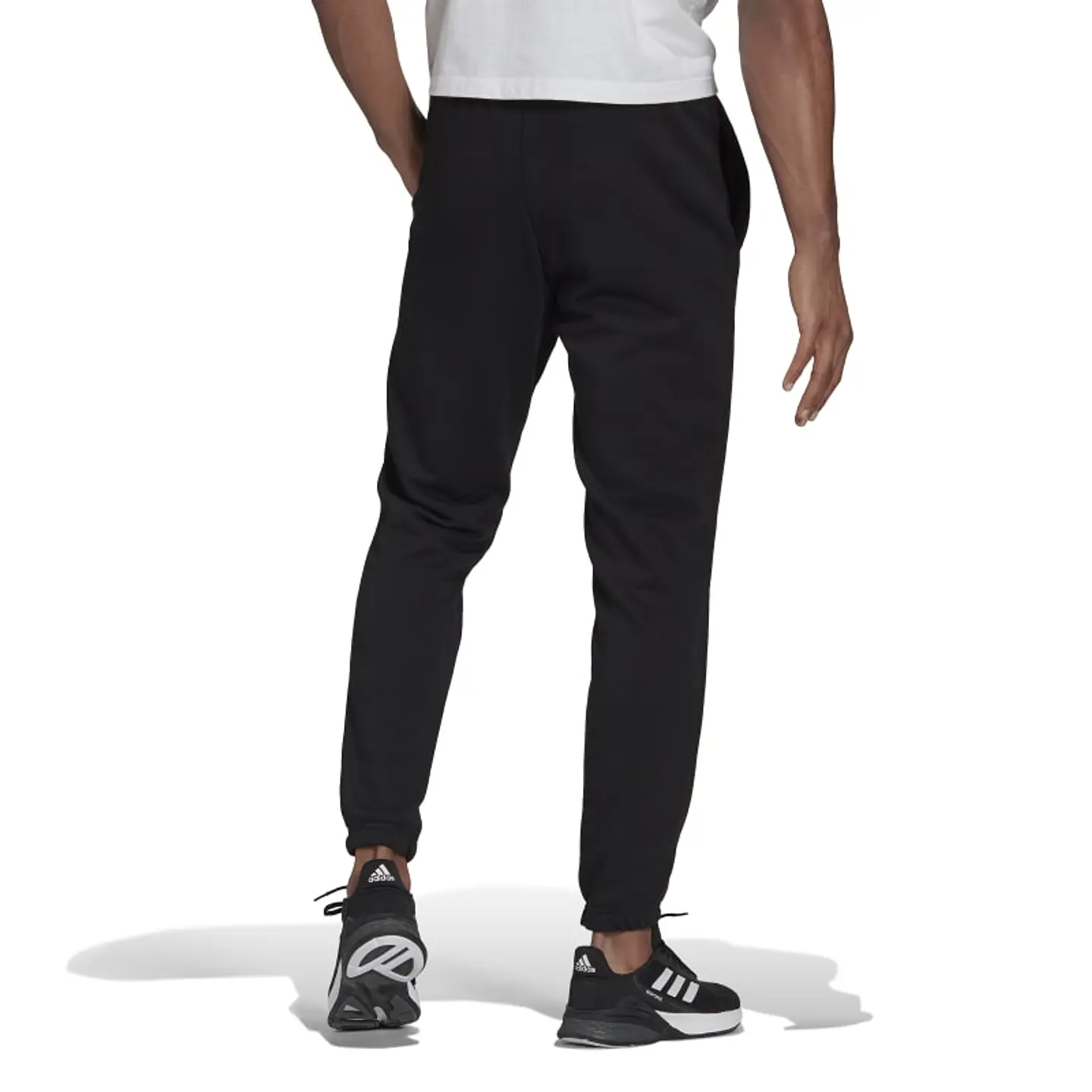 Pantalón de Buzo Hombre Negro Adidas GK8897 2