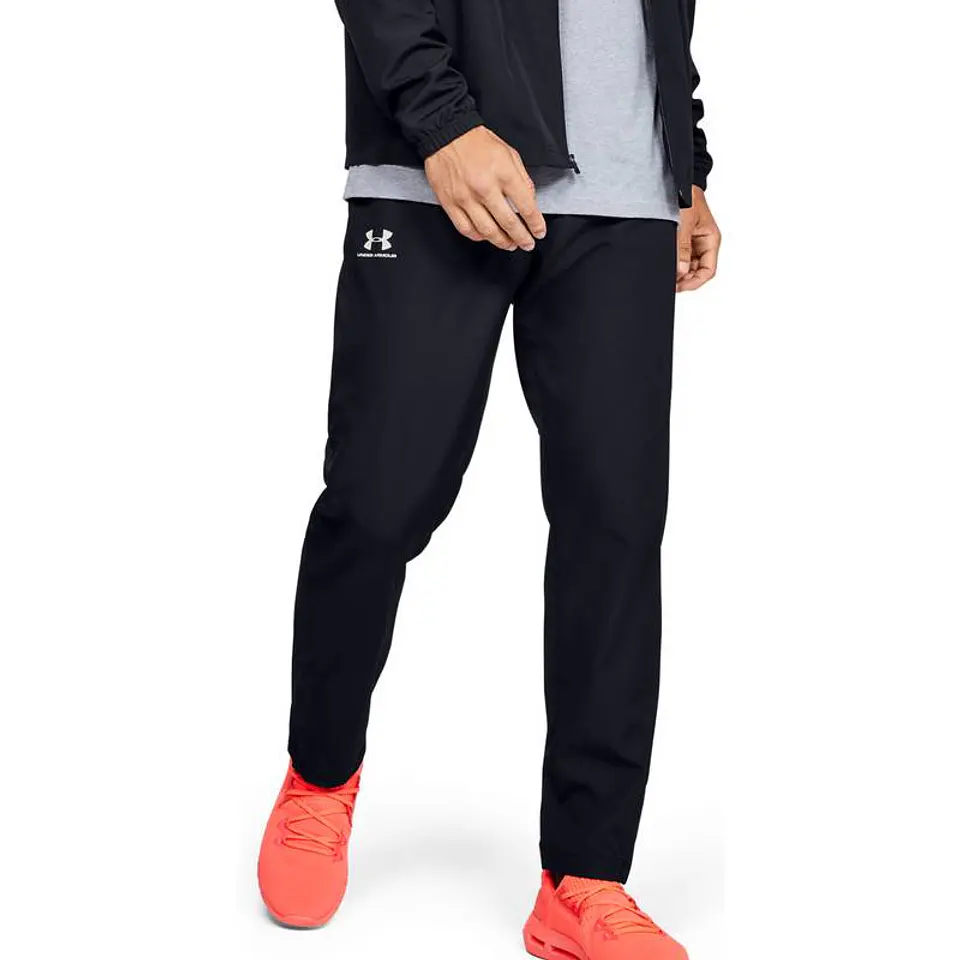 Pantalón de Buzo Hombre Negro Under Armour 1352031-001 1