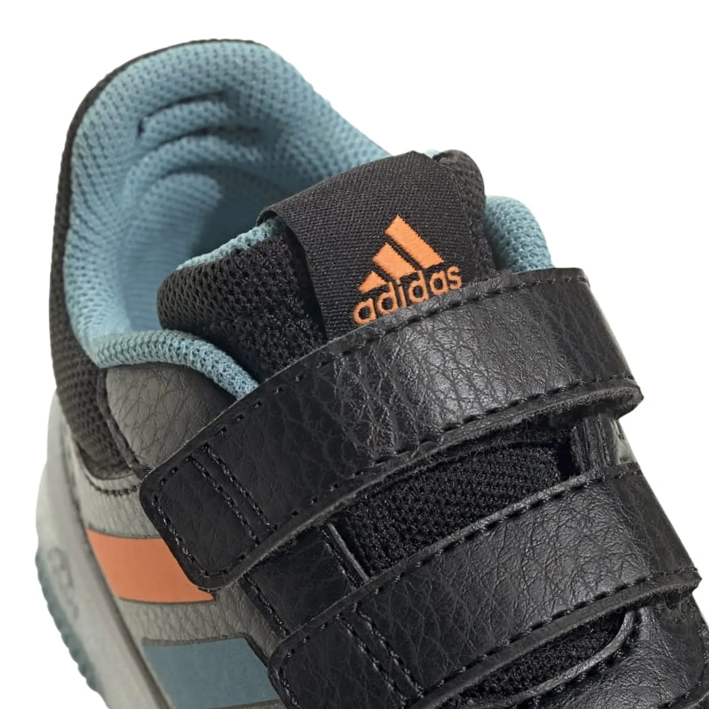 Zapatilla Negra Adidas H06304 3