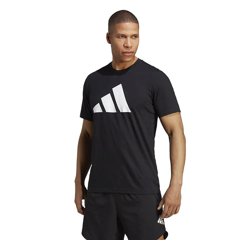 Polera Hombre Negra Adidas Ib8273
