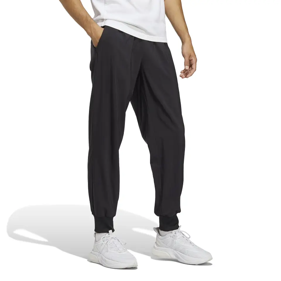 Pantalón de Buzo Hombre Negro Adidas Ic0059 3