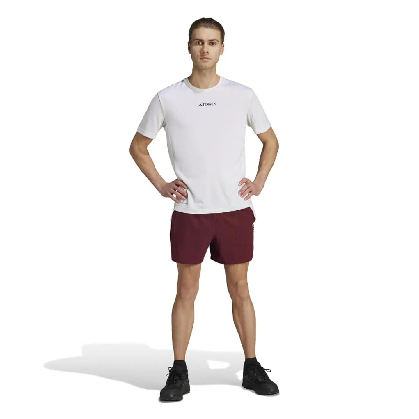 Short Hombre Burdeo Adidas Hz6309 4