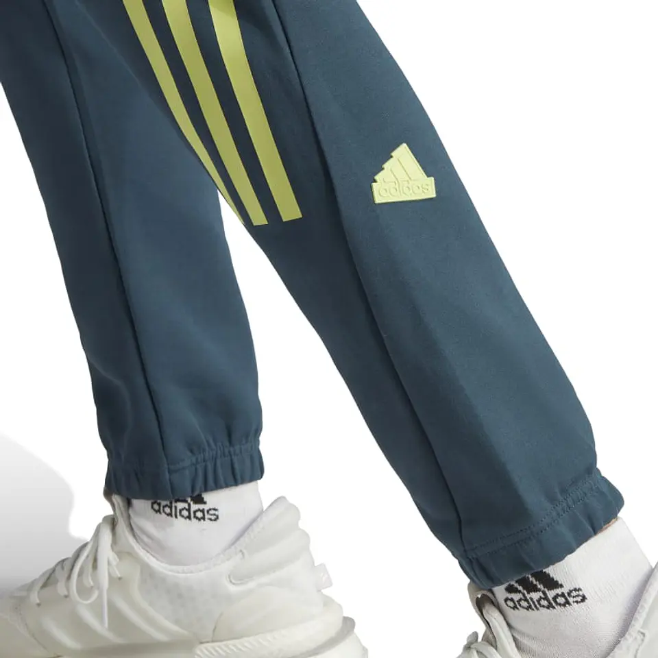 Pantalón de Buzo Hombre Verde Adidas Ij6372 4