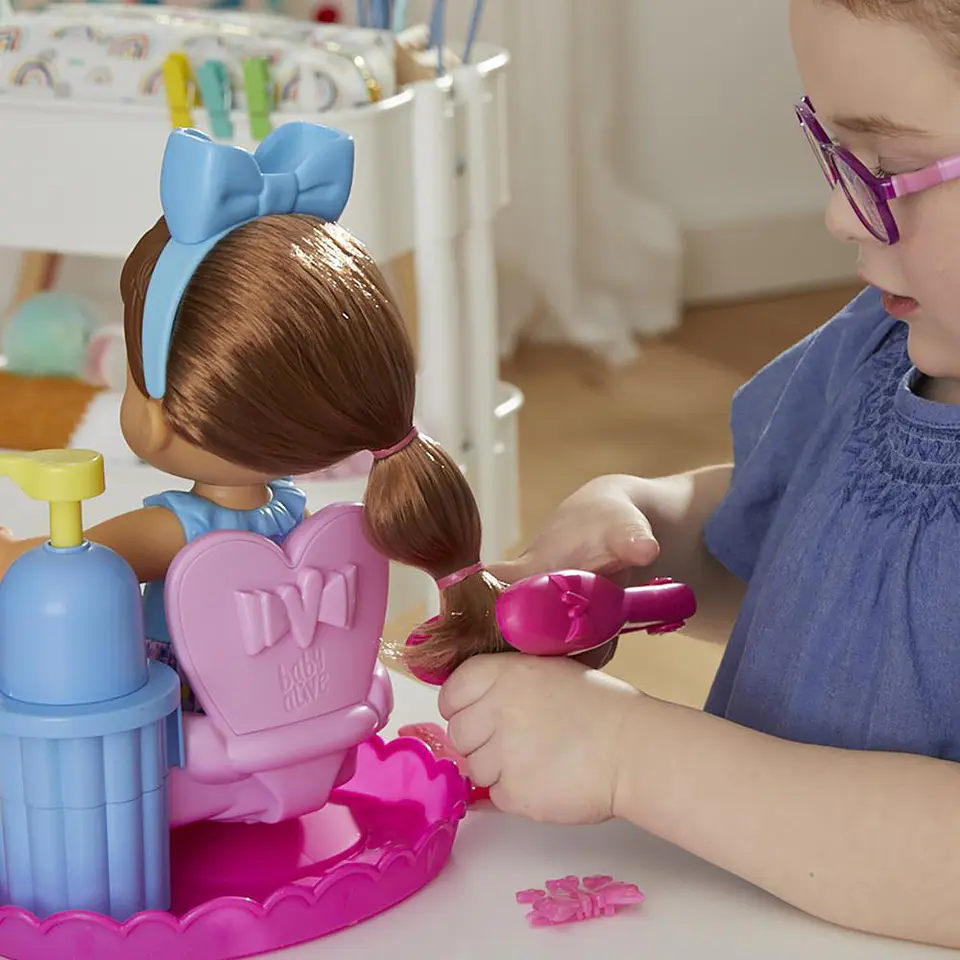 Muñeca Baby Alive Diversion Con Burbujas Morena F5113  4
