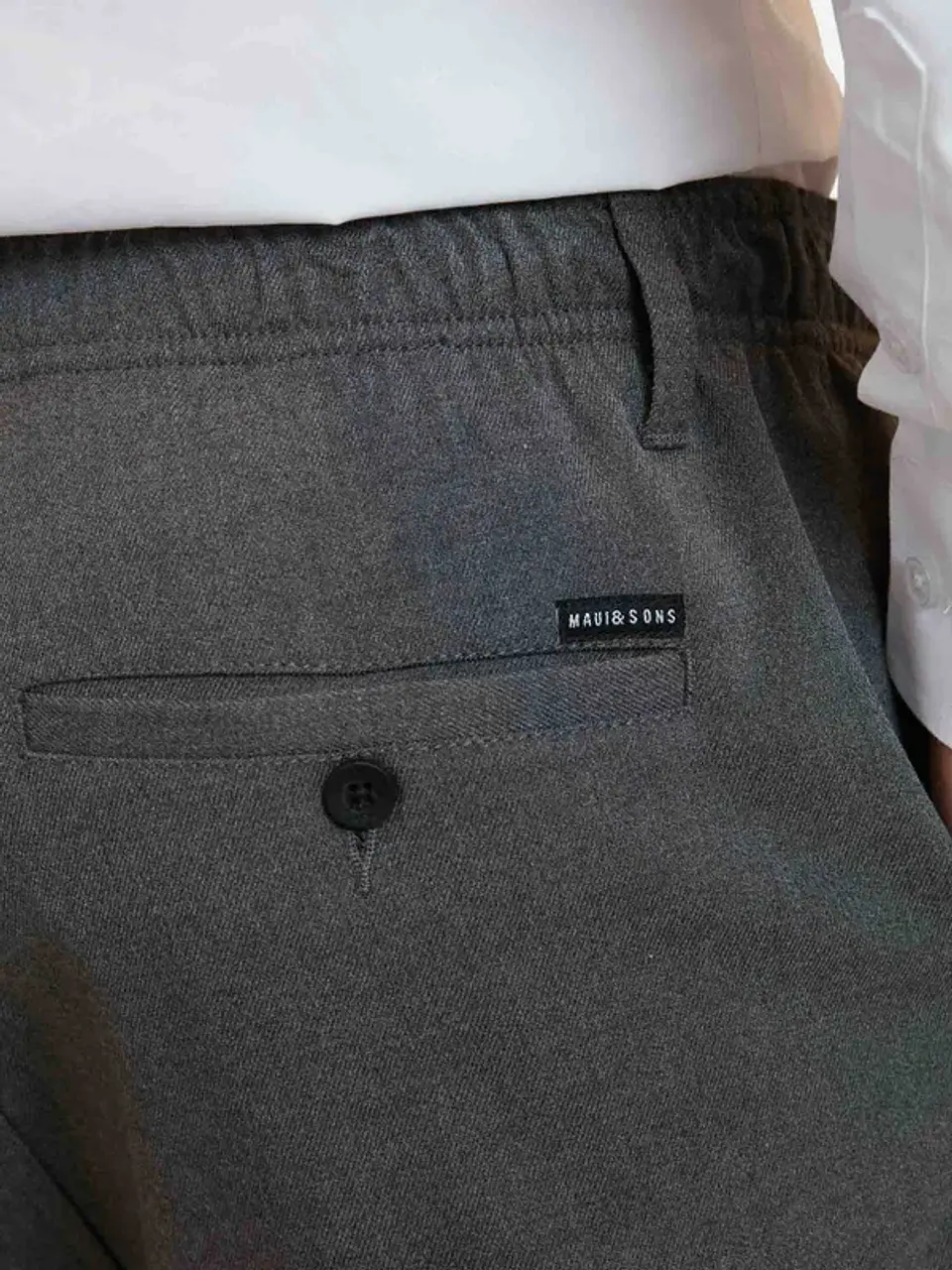 Pantalón Escolar Hombre Gris Maui 5E105-MC23 3