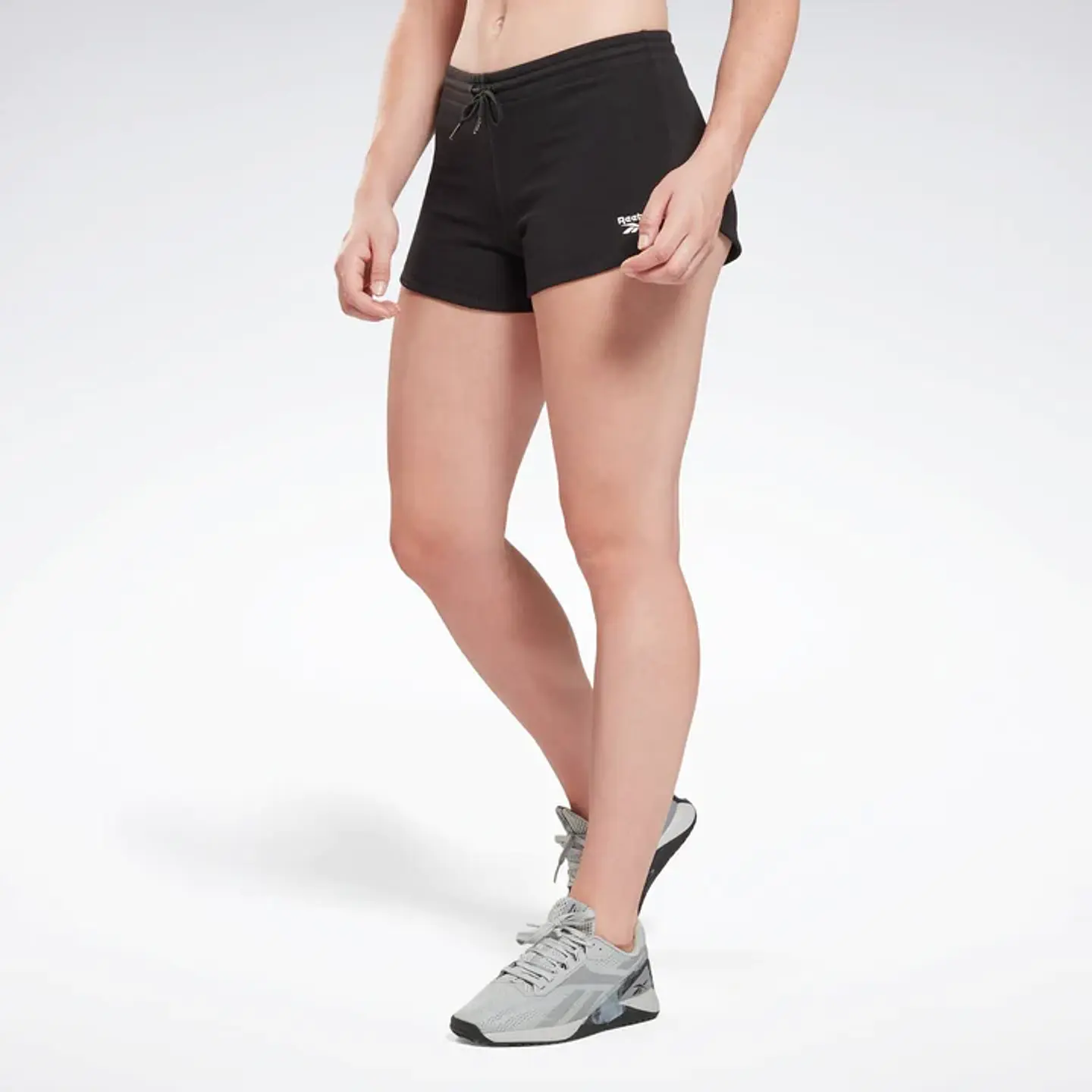 Short Mujer Negro Reebok 100012570 1