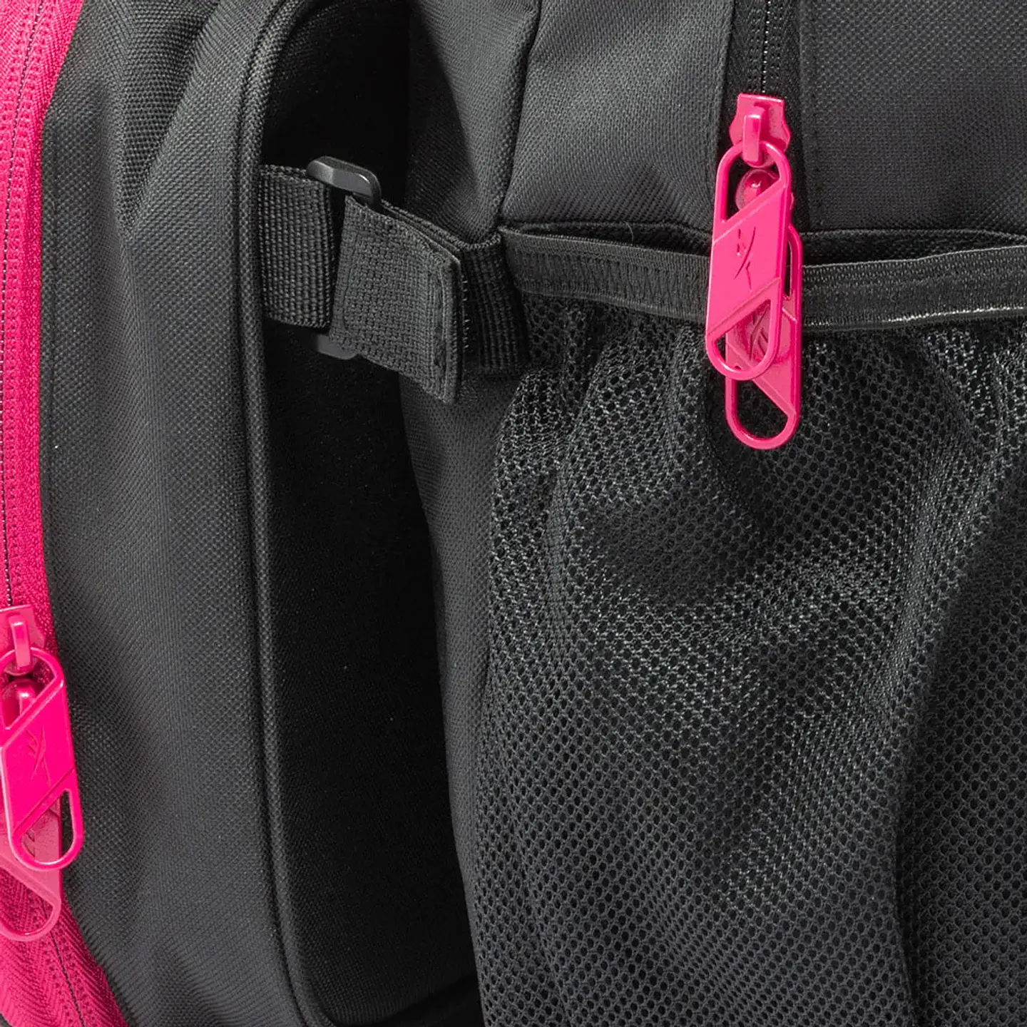 Mochila Negra Reebok ACCB035 3