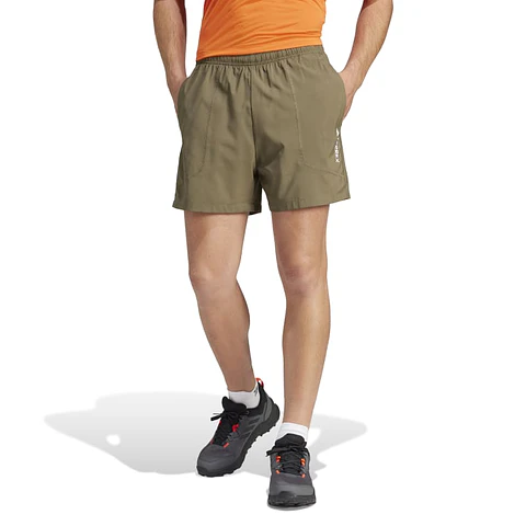 Short Hombre Verde Adidas IP6865