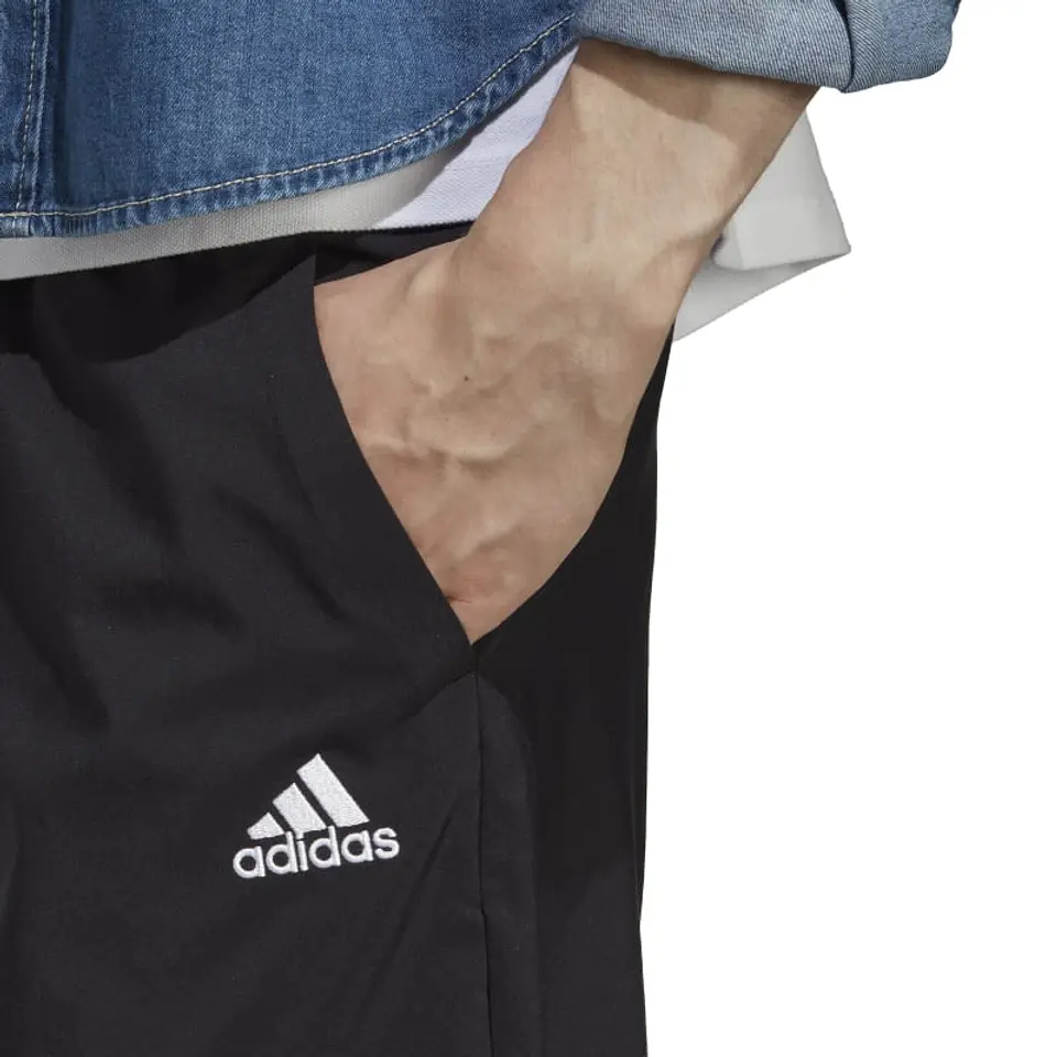 Short Hombre Negra Adidas IC9392 3