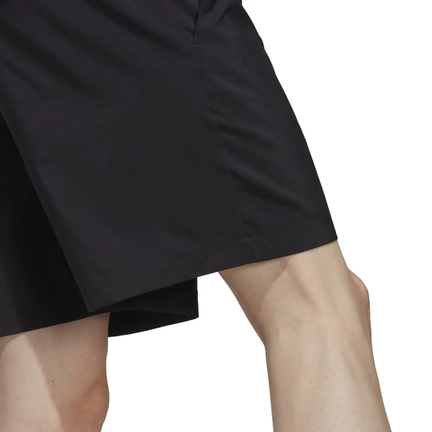Short Hombre Negra Adidas IC9392 4