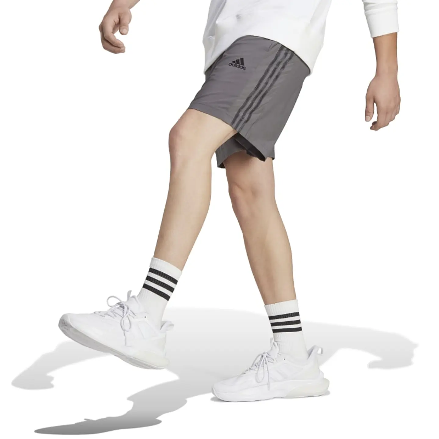Short Hombre Gris Adidas IC1494 7