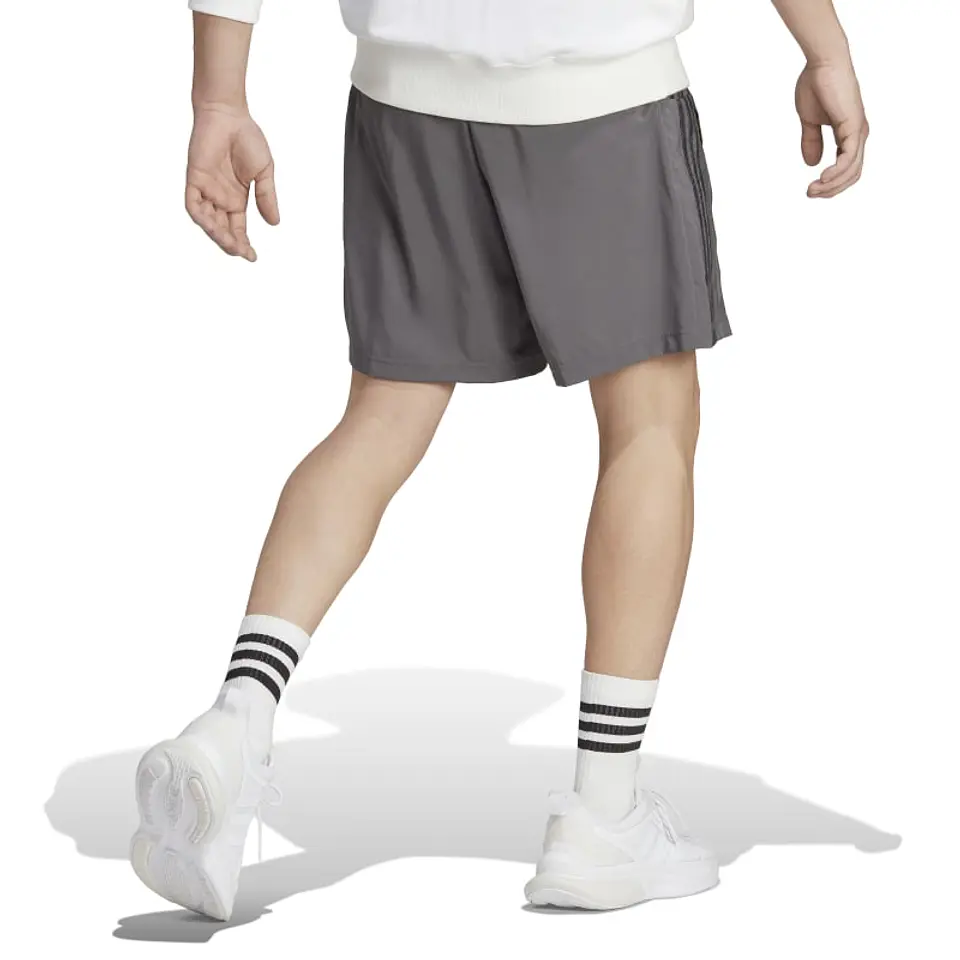 Short Hombre Gris Adidas IC1494 8