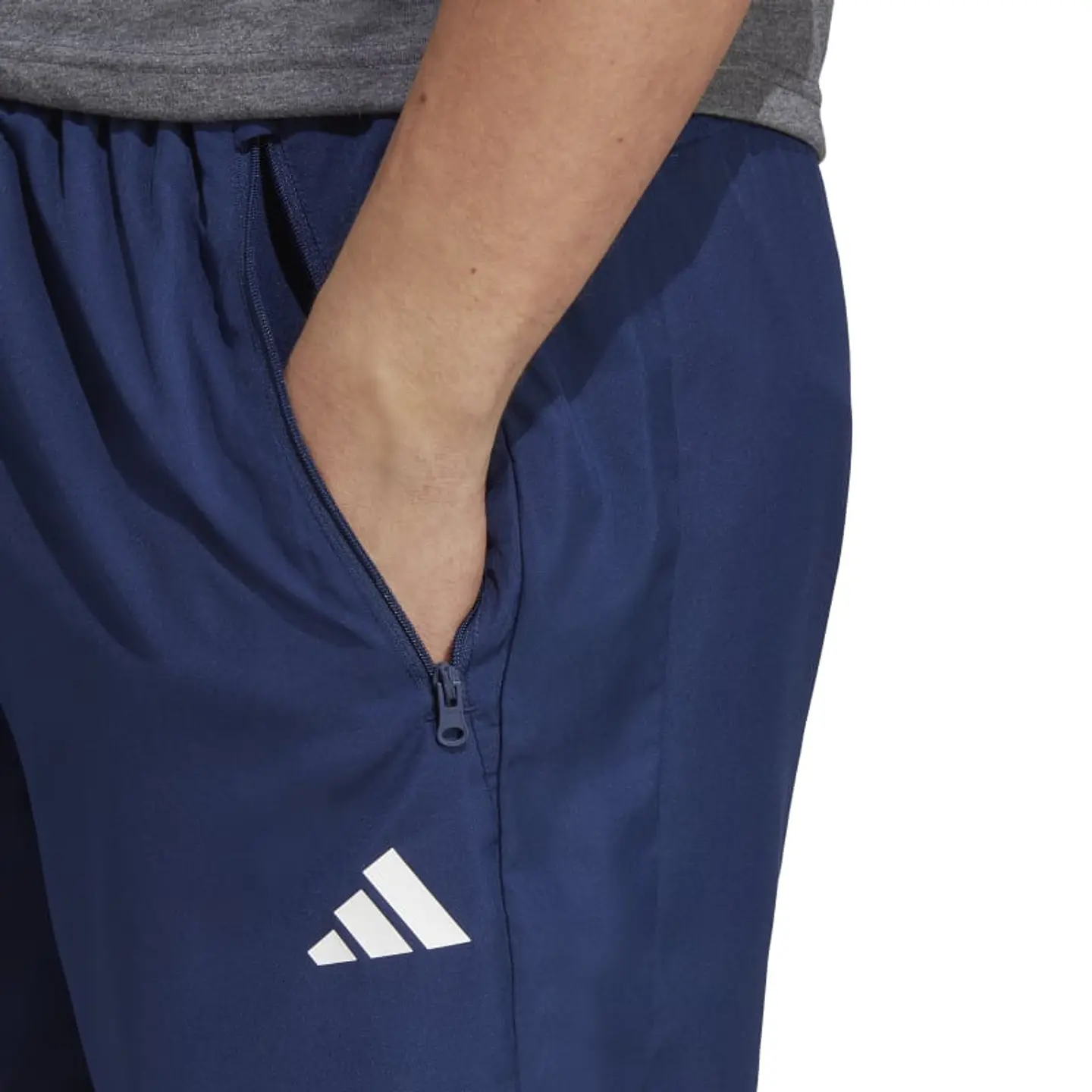 Short Hombre Azul Adidas IC6977 5