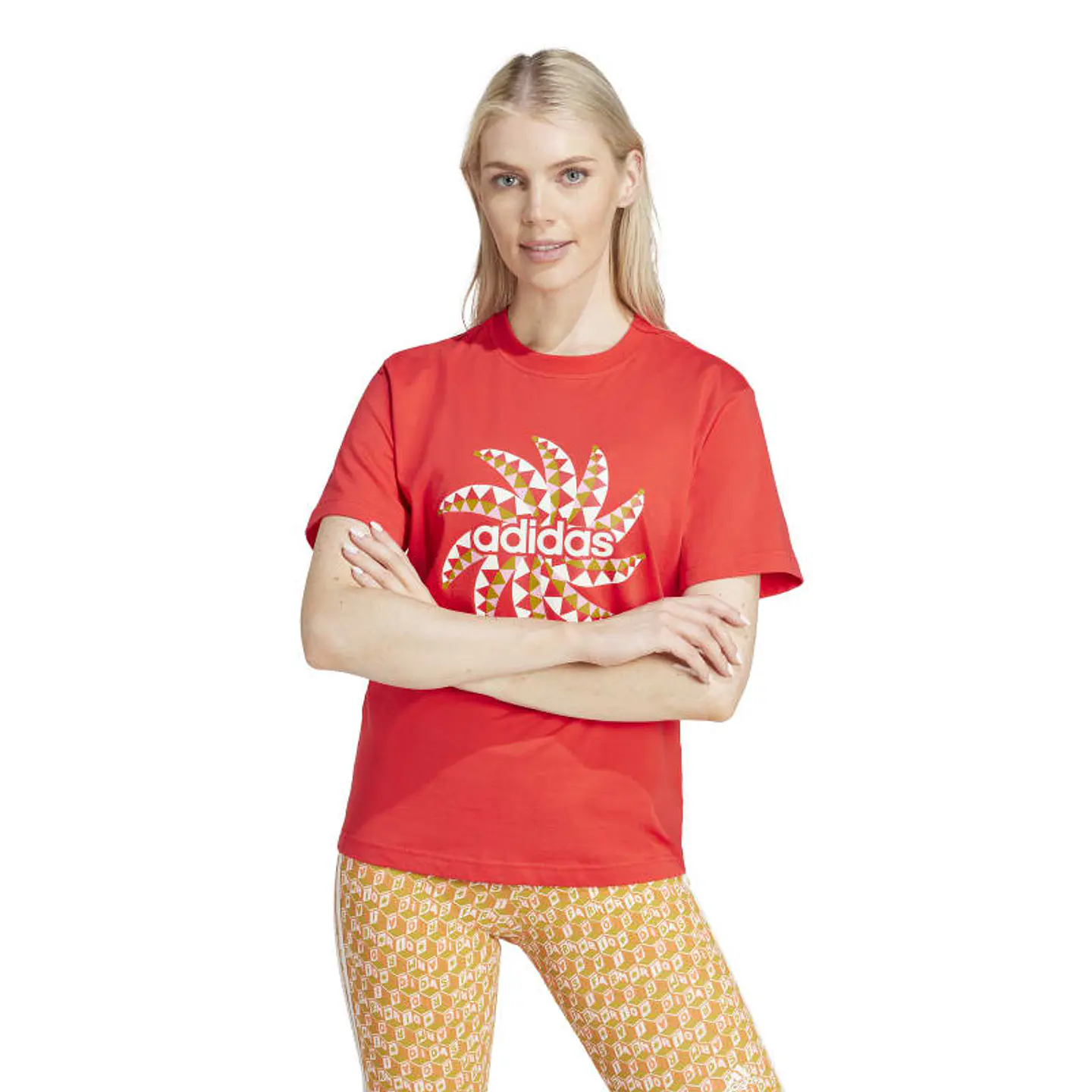 Polera Mujer Roja Adidas IQ4486 1