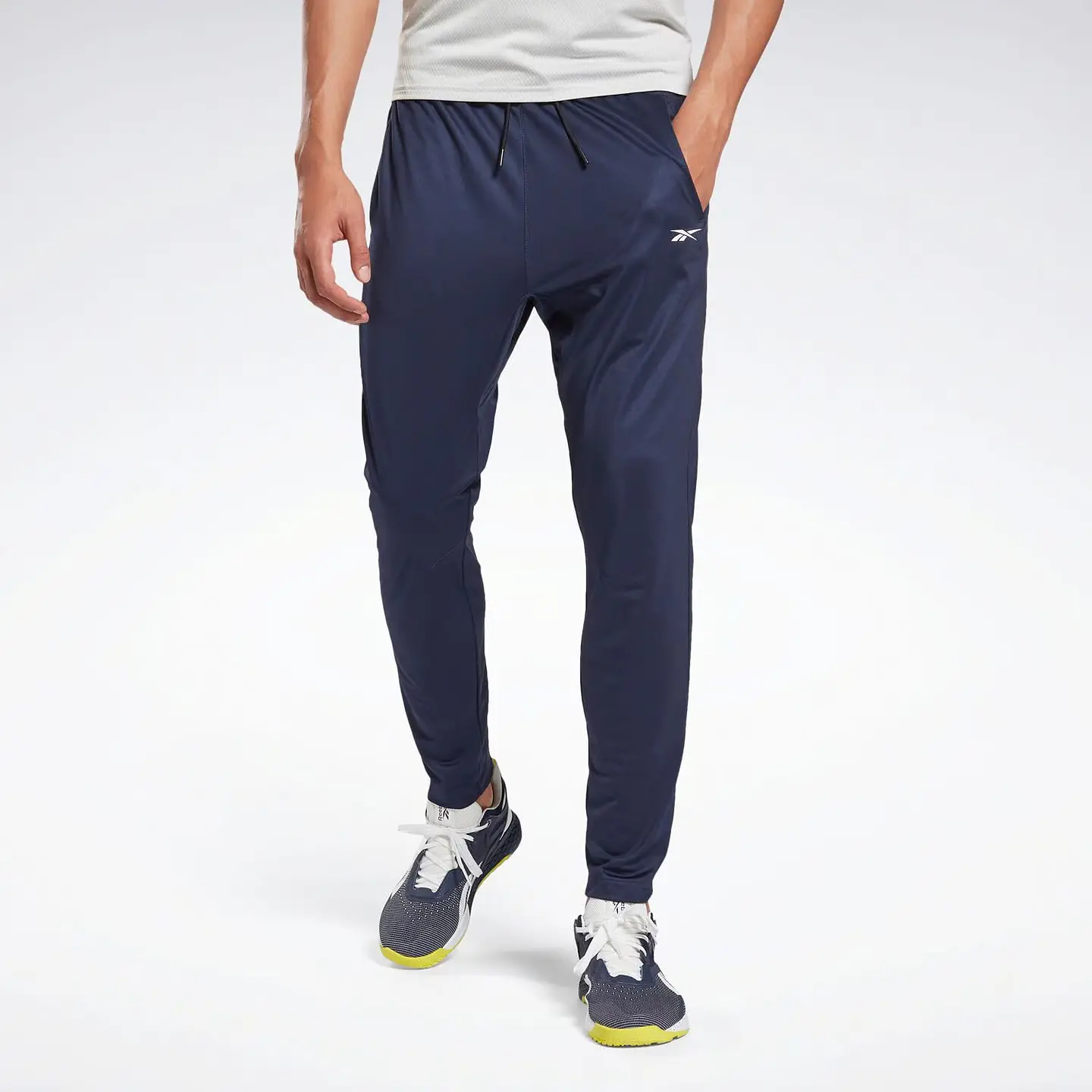 Pantalón de Buzo Hombre Azul Reebok 100042384            1