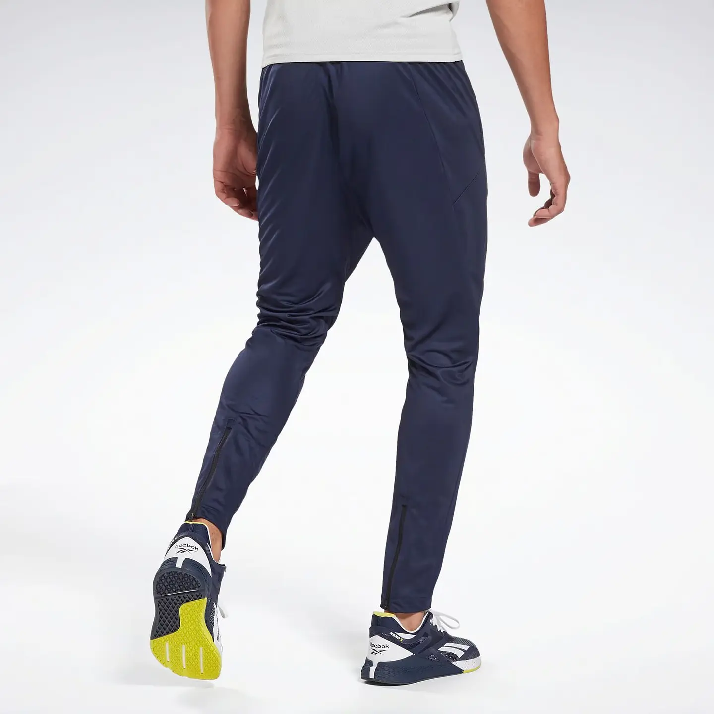 Pantalón de Buzo Hombre Azul Reebok 100042384            2