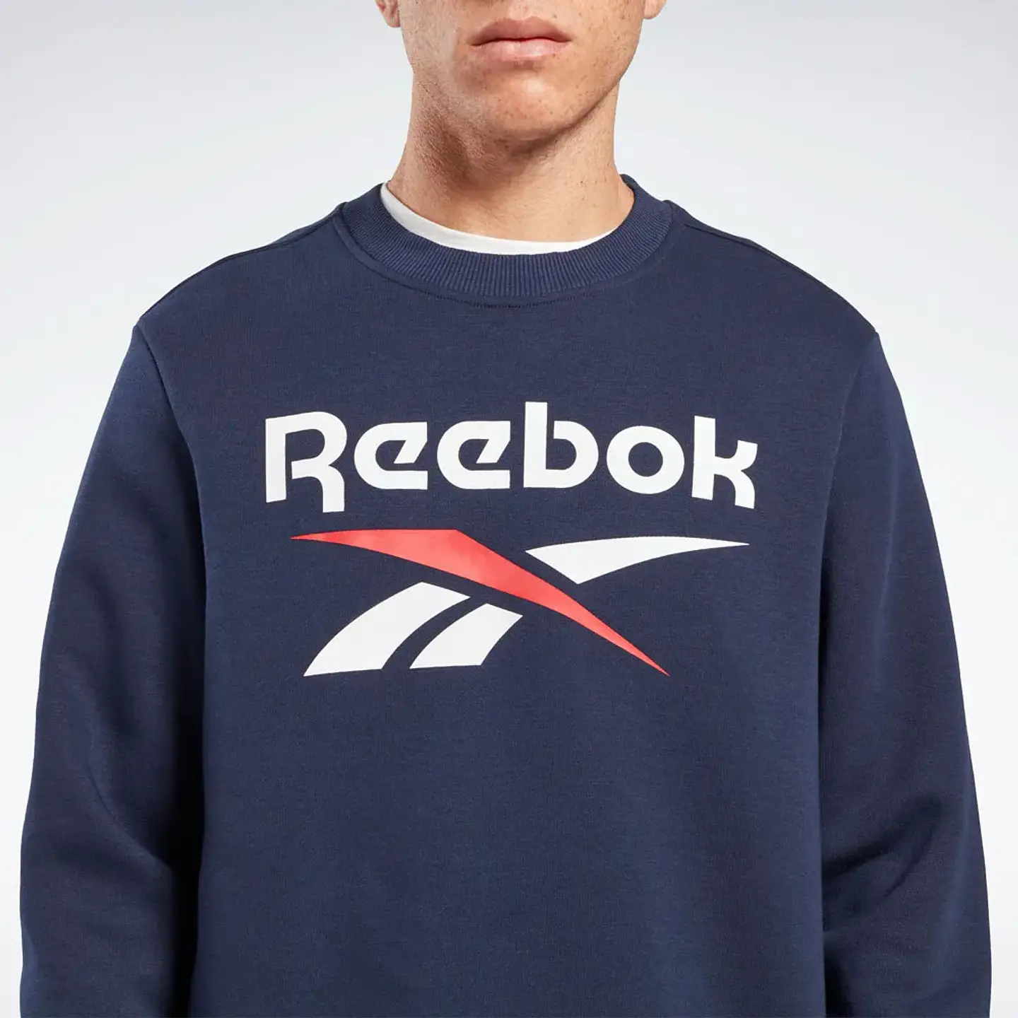 Polerón Hombre Azul Reebok 100050277            3