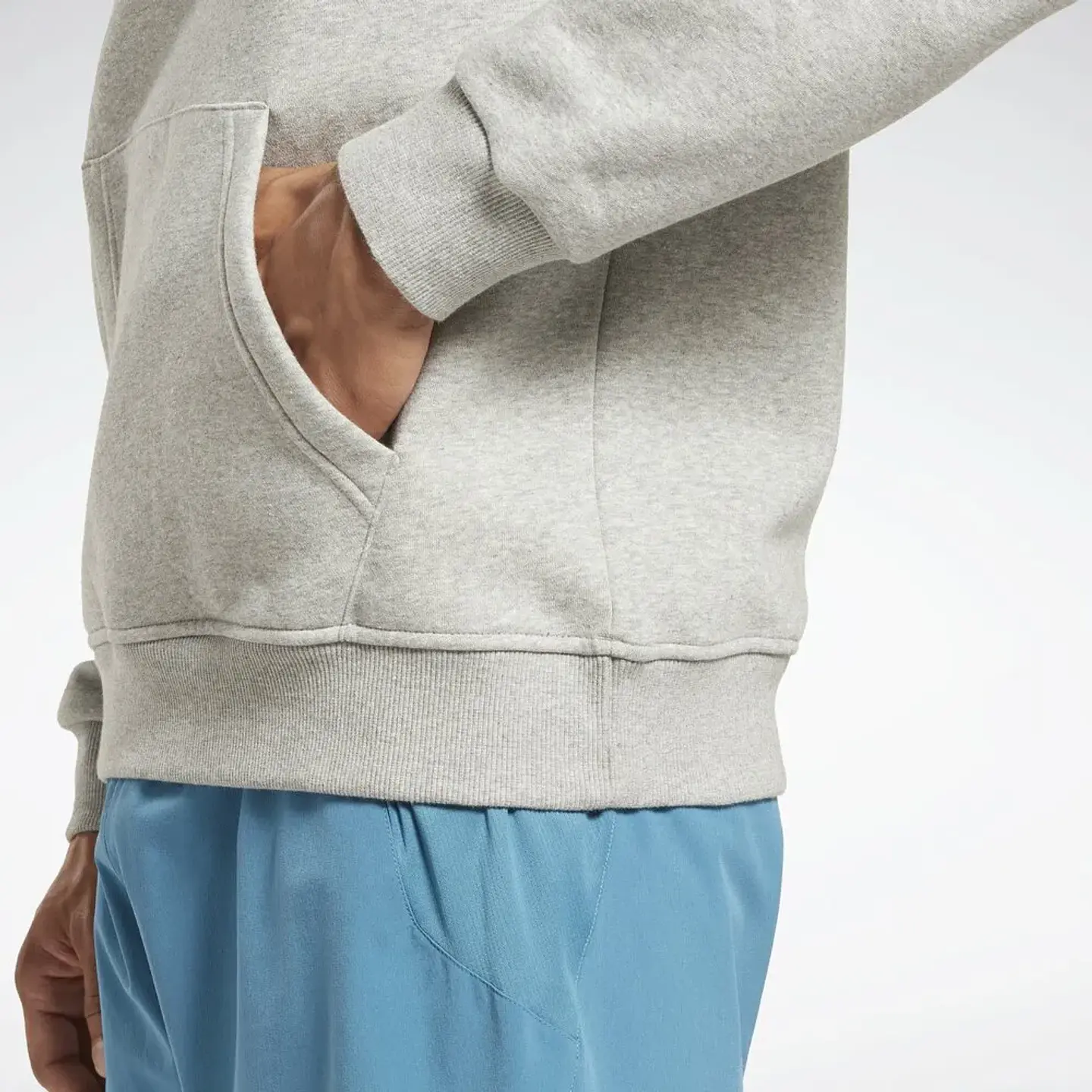 Polerón Hombre Gris Reebok 100050292            3