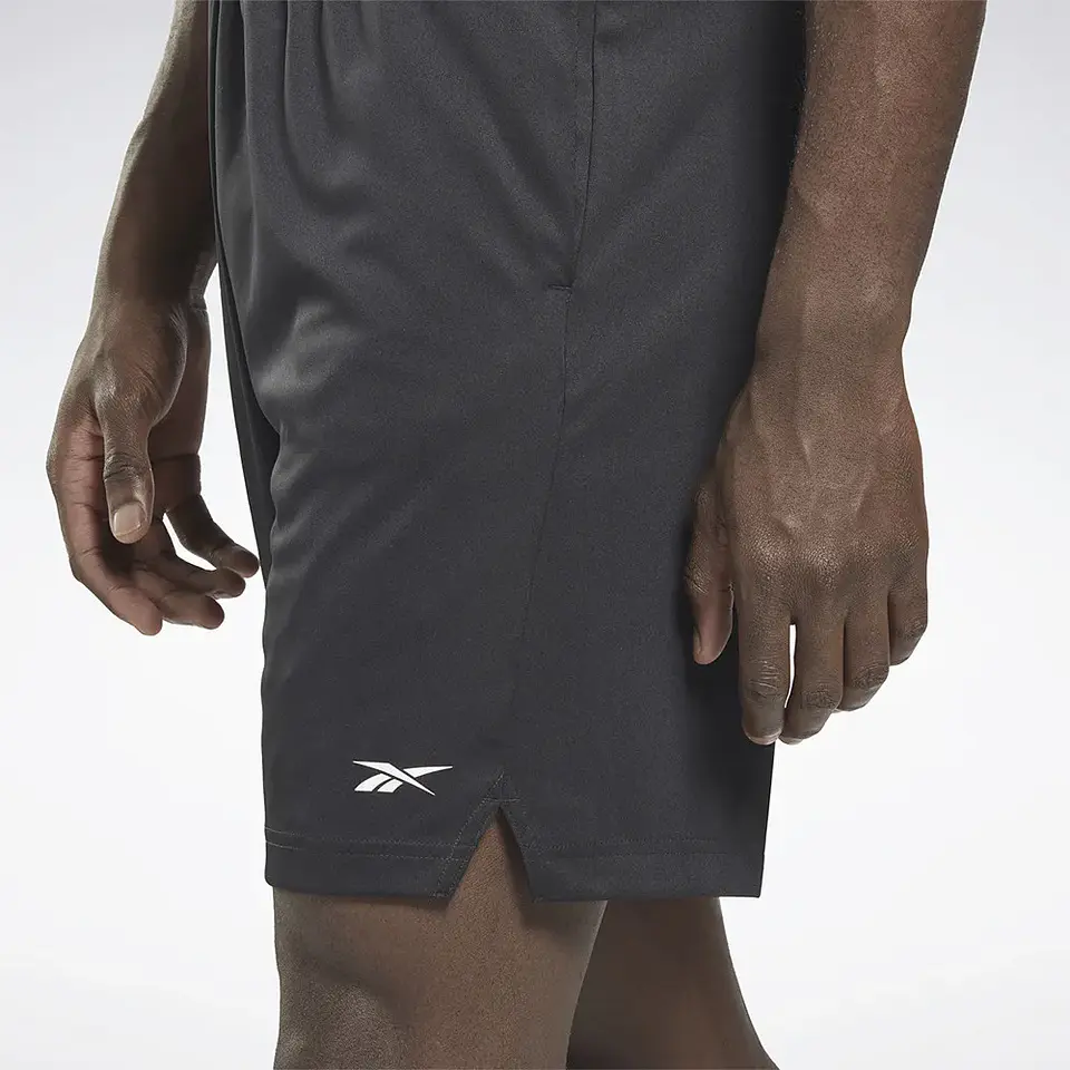 Short Hombre Negra Reebok 100068194 4