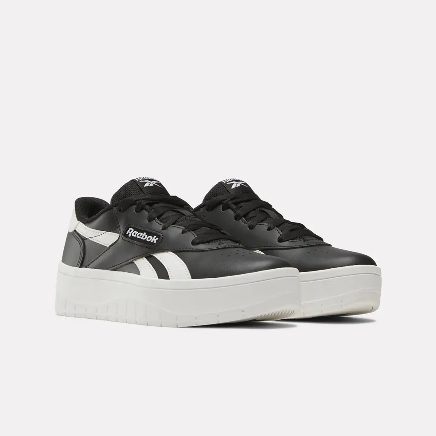 Zapatilla Mujer Negra Reebok 100202649 1