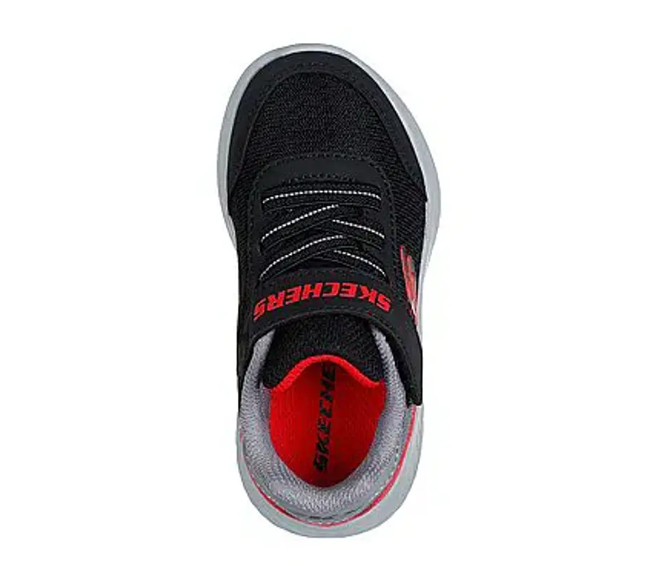 Zapatilla Niño Negra Sckechers 403908NBKRD 4