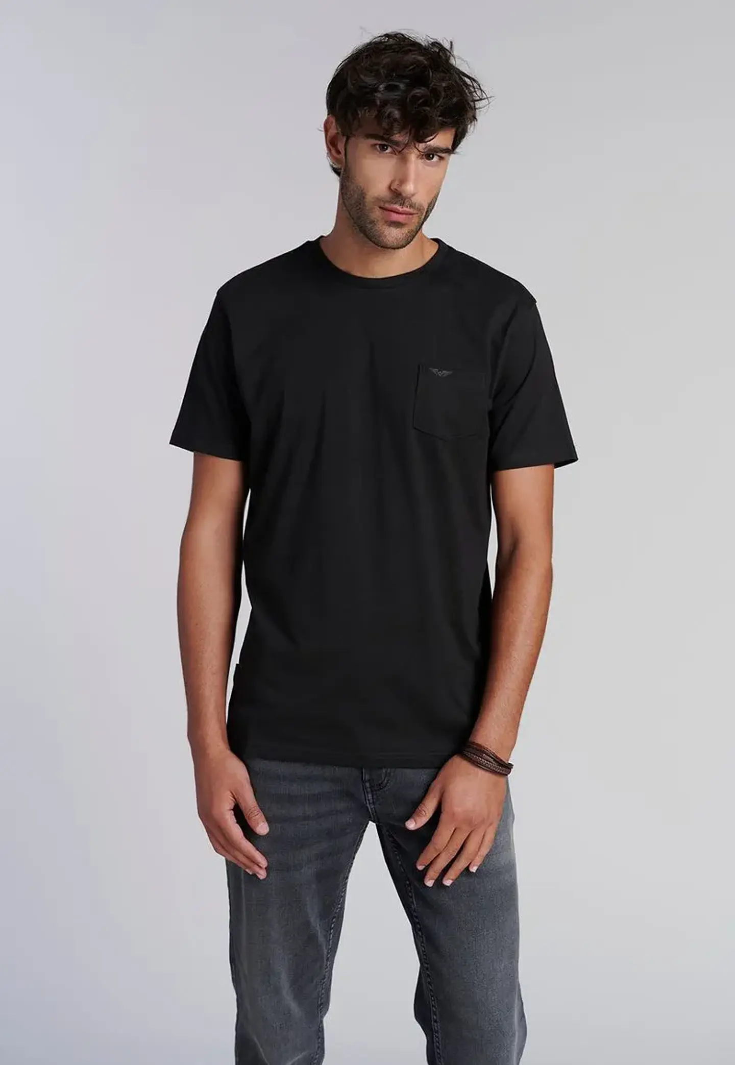 Polera Hombre Negra Ferouch 427910Y-0016 1