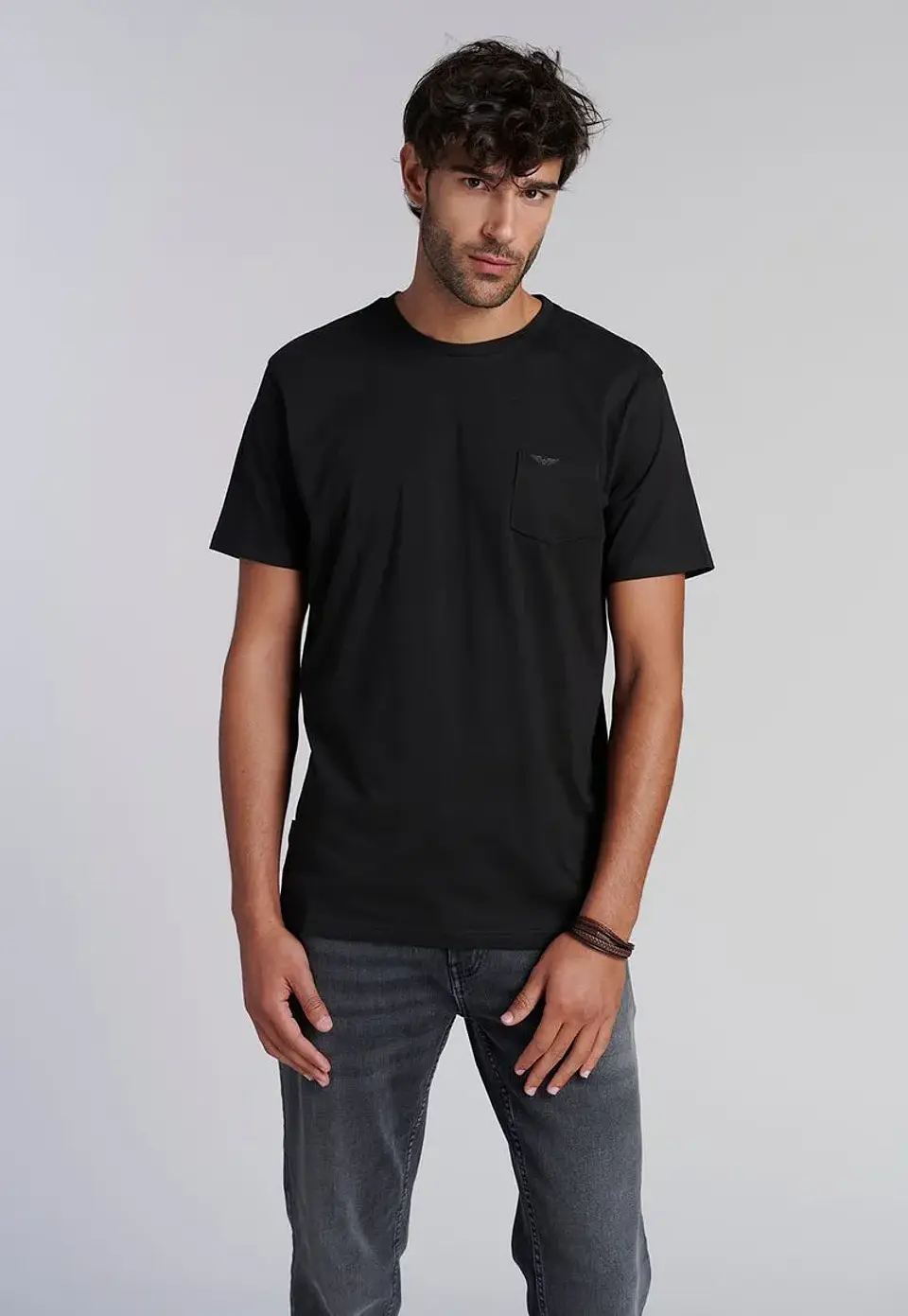 Polera Hombre Negra Ferouch 427910Y-0016 1