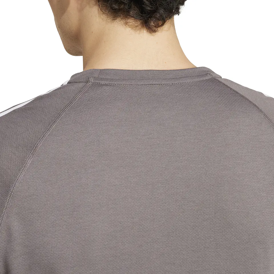 Polera Hombre Gris Adidas IV9952 3