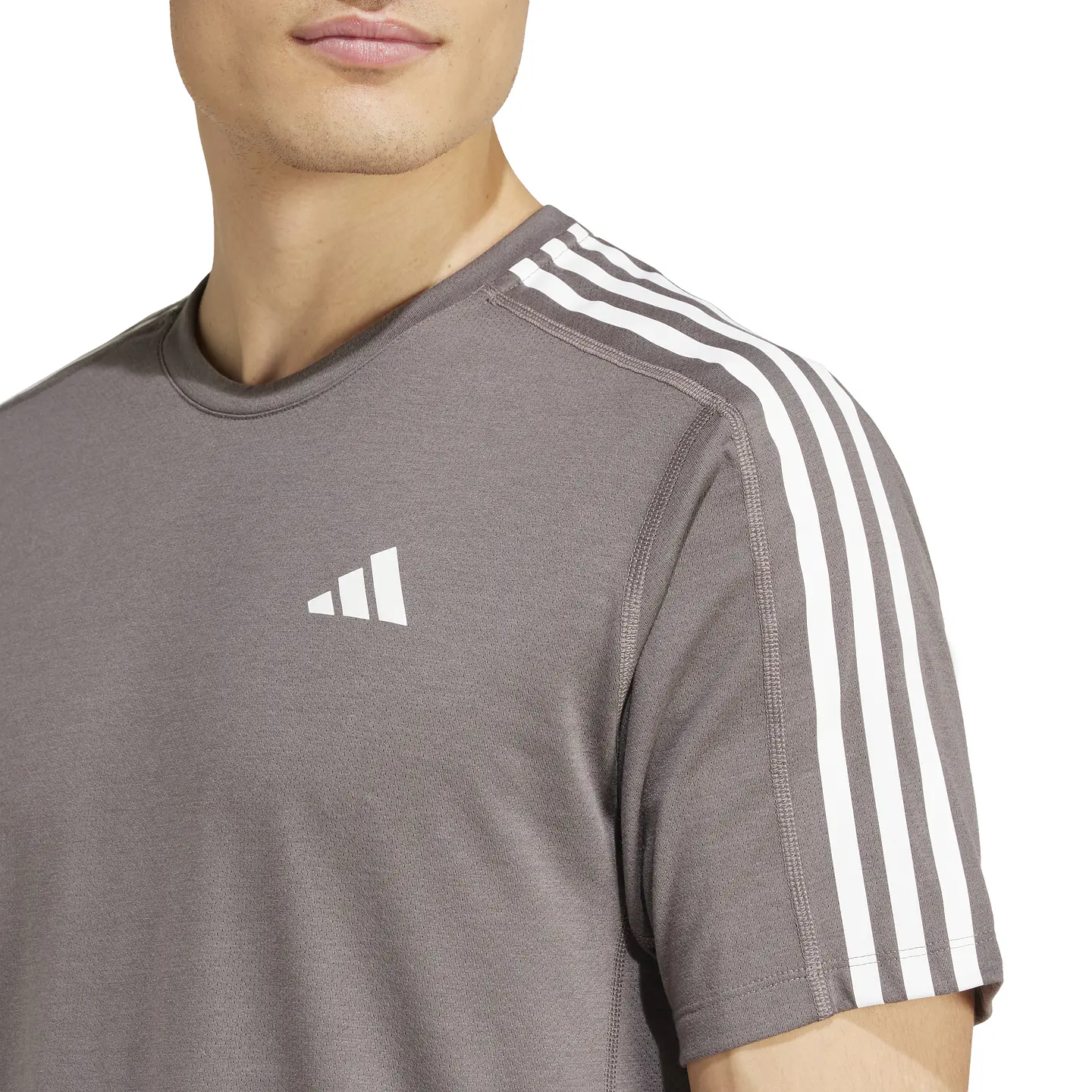 Polera Hombre Gris Adidas IV9952 4