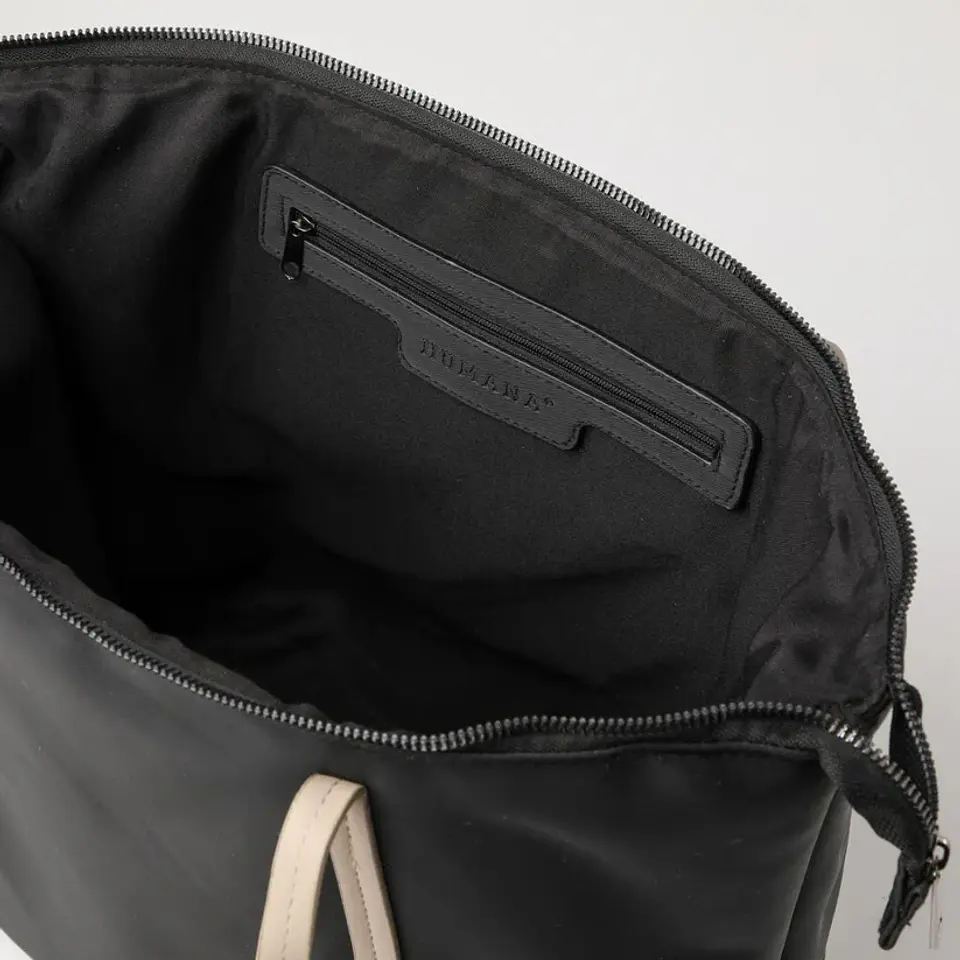 Cartera Negra Humana 3307510200027 3