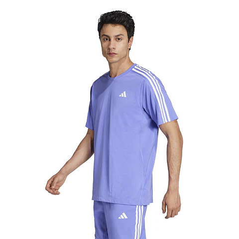 Polera Hombre Lila Adidas IV9957